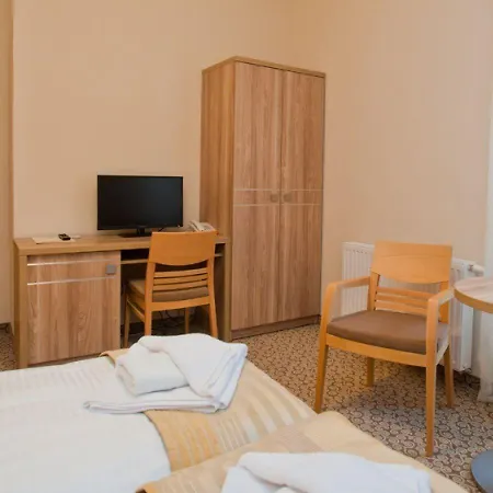 Cesarskie Ogrody Svinoústí