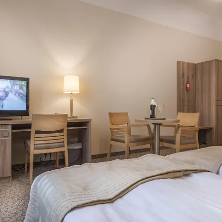 Cesarskie Ogrody Hotel