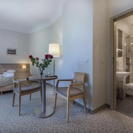 Hotel Cesarskie Ogrody