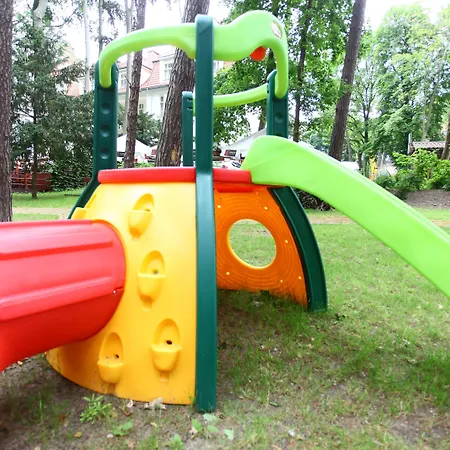 Hotel Cesarskie Ogrody 3*