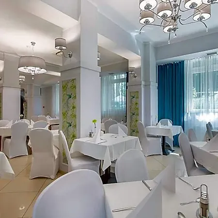 Cesarskie Ogrody Hotel