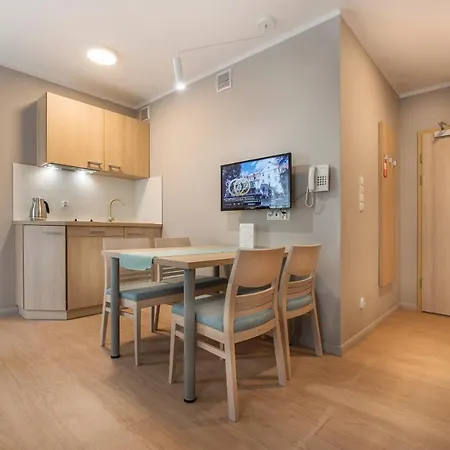 Cesarskie Ogrody シフィノウイシチェ