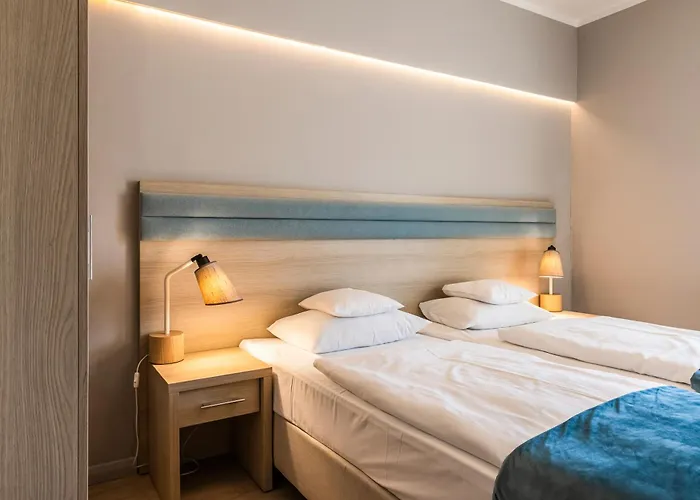 Hotel Cesarskie Ogrody 3*